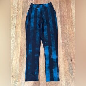 Blackmilk Cuffed Decayed Stripes - xs